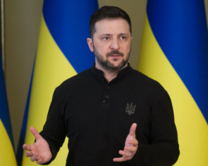 "Нам мешают те, кто заглядывает в сторону Кремля": Зеленский о вступлении в ЕС
