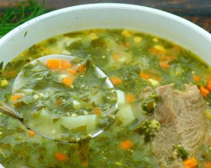 Зеленый борщ без ошибок: как сохранить цвет и получить насыщенный вкус