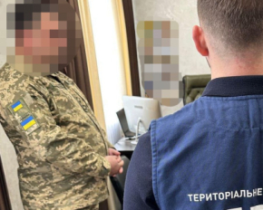 Затримали проректора академії Держприкордонслужби, який залучав військових на будівництво
