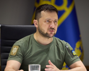 С завтрашнего дня ждем прекращения огня - Зеленский