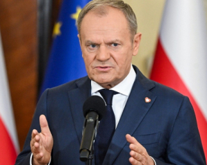 Туск Путіну: світ чекає припинення вогню, а не переговорів заради вигляду