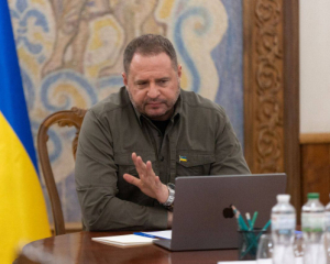 Єрмак окреслив "червоні лінії" України у мирних переговорах