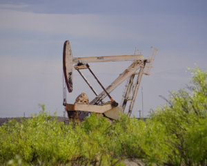 На тлі переговорів між США та Китаєм нафта дорожчає