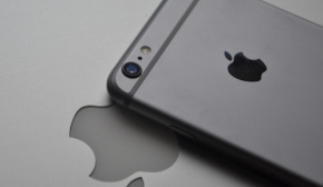 К двадцатилетию iPhone Apple собирается удивить мир - СМИ