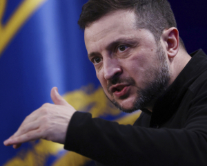 Зеленський розповів, як Медведчук і Новинський погрожували йому від імені Путіна