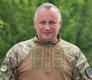 Серце б'ється в кожному стіжку: українські воїни показалися у вишиванках