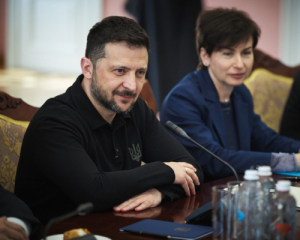 Може припинитися у будь-який час: Зеленський висловився про закінчення війни