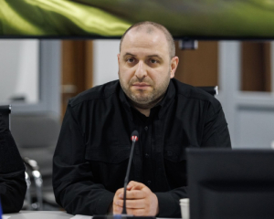 Умєров анонсував великий обмін полоненими