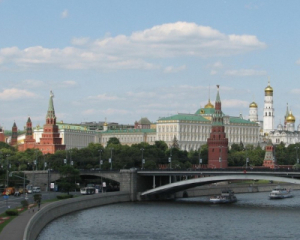 У Кремлі назвали можливою зустріч Путіна з Зеленським тільки при досягненні "певних домовленостей"