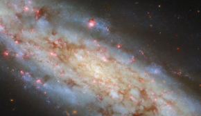 Телескоп NASA сфотографував загадкову спіральну галактику