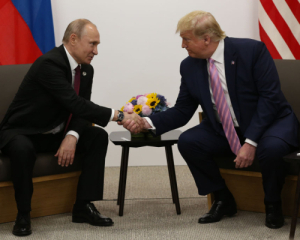 Трамп зідзвонився з Путіним