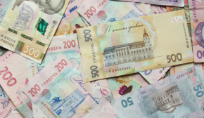 В Україні можуть підвищити мінімальну зарплату