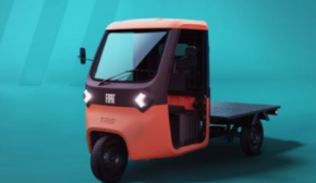 Fiat показав триколісний електромобіль Tris, який назвали дивною новинкою року