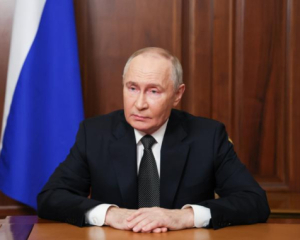 Вертоліт з Путіним нібито опинився в зоні активної атаки українських дронів