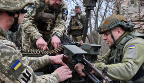 Как Украине удается противостоять "тройной удавке" от РФ: мировые СМИ написали