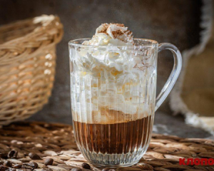 Кофе по-венски: рецепт напитка, для которого не понадобится кофемашина