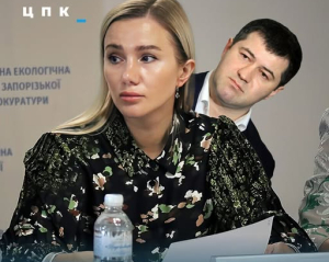 Фигурантка дела НАБУ о взятке в $40 тыс. вступила в ряды ВСУ