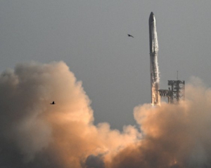 SpaceX під час орбітального запуску втратила свій найбільший корабель