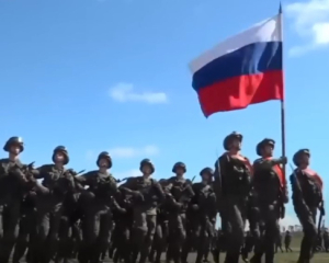 В армию РФ за год набрали более 400 тысяч человек - СМИ