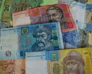 Из-за теневой экономики Украина теряет ежегодно по 800-900 млрд грн
