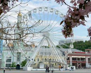 Весна не хотіла йти: літо запізнилося у Київ на 10 днів