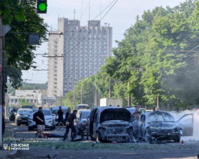 Ворог обстріляв центр Сум: постраждали люди