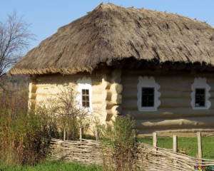 Як усунути запах старого будинку: прості та ефективні кроки