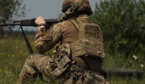 Під тиском одразу три області: ворог наступає з усіх флангів