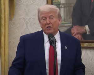 У приватних розмовах Трамп захоплювався атакою України по стратегічній авіації РФ - ЗМІ