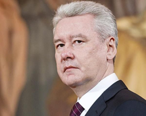 Дрони летіли на Москву: РФ говорить про масову атаку, вибухи й зупинку рейсів