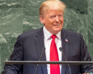 Трамп звинуватив Маска у неповазі до президентської посади і пригрозив наслідками за підтримку демократів