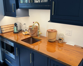 П'ять застарілих кольорів для кухні, які дизайнери не рекомендують