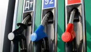 Ціни на бензин злетіли, автогаз втрачає в ціні