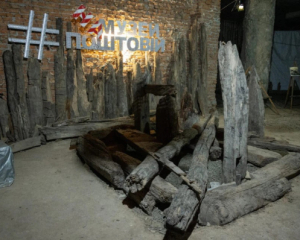 На місці розкопок на Поштовій площі у Києві створять музей'