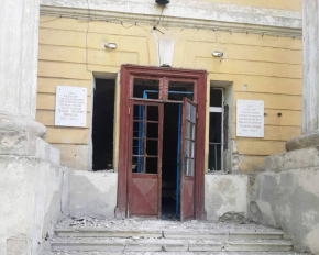 Ворог поцілив у одну з найстаріших лікарень Одеси