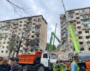 "Є влучання в гуртожиток і дев'ятиповерхівку" - очільник КМВА розкрив деталі атаки РФ на Київ