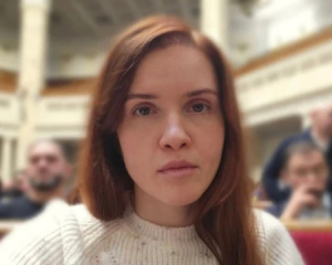 "Проголосовали по проколу": нардепа Безуглую раскритиковали за слова о погибшем киевлянине