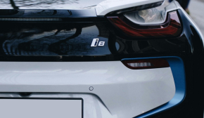 Українці з початку року імпортували 181 тис. авто: майже 80% - вживані