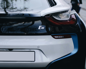 Украинцы с начала года импортировали 181 тыс. авто: почти 80% - б/у