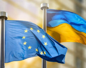 Дания обещает давить на Венгрию ради вступления Украины в ЕС