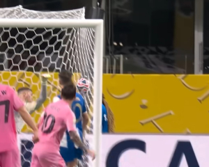 Месси реализовал штрафной и помог "Интеру Майами" одержать победу