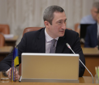 Скандал про "втечу" віцепрем'єра Чернишова завершився врученням підозри