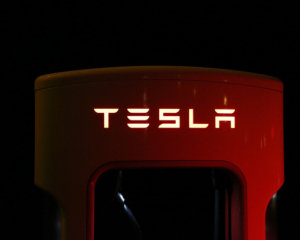 Tesla стрімко втрачає європейський ринок