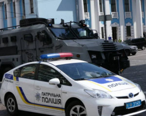 СБУ и Нацполиция проводят меры по безопасности в центре Киева