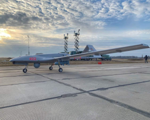 Українські військові знову використовують безпілотники Bayraktar TB2 у боях проти окупантів