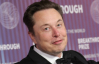 Маск похвастался прорывом: Tesla впервые доставила авто без водителя
