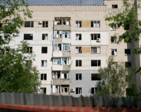 Один из самых массированных обстрелов: Зеленский показал видео атаки