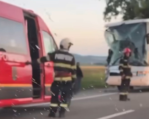 В Румунії автобус з українцями у смертельній ДТП зіткнувся з мікроавтобусом