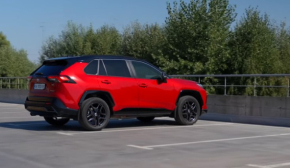 Кроссовер Toyota RAV4 очолив глобальний рейтинг із продажів