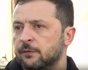 Зеленский назвал, кто окажется под новыми санкциями СНБО